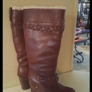 UGG Savannah boots